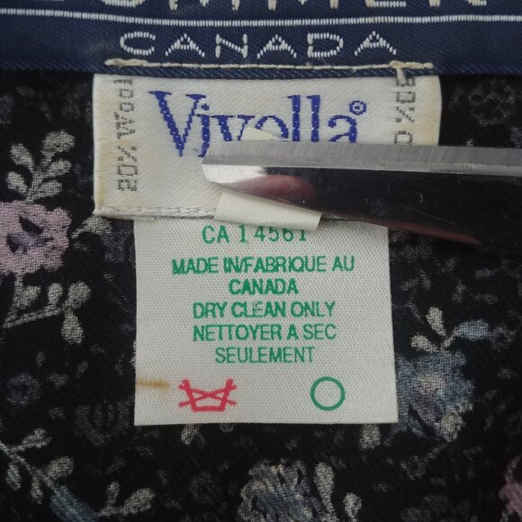 Vintage wool cotton blouse top made in Canada blue grey purple floral Sm… - Picture 11 of 15